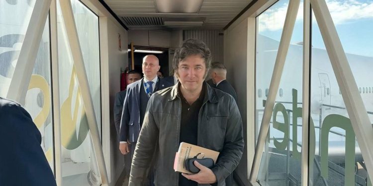 Javier Milei llegó a España: cuál será su agenda y qué otro país visitará