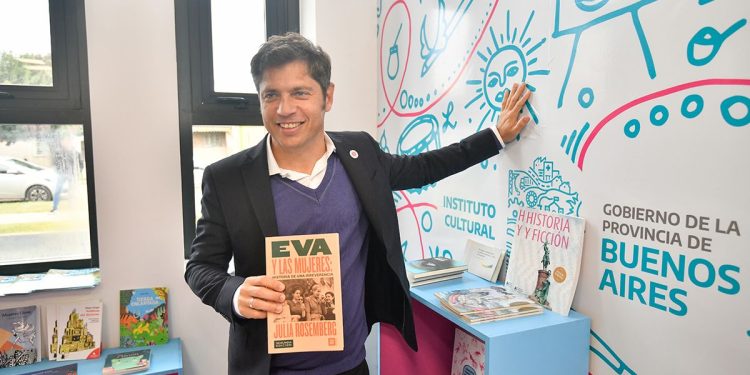 Kicillof viaja a ver al Papa, pero antes reclamará al gobierno nacional el pago de la deuda a provincia