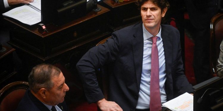 Martín Lousteau: “El Gobierno habla de la casta, pero la casta avaló la negociación”