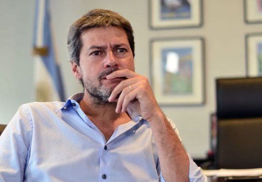Matías Lammens: “Los que no estamos con Javier Milei tenemos que construir un gran frente”