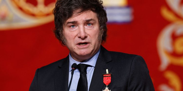 Milei, obsesionado con el presidente de España: «Le gusta mucho el Estado»