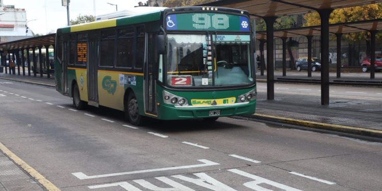 CABA responsabilizó a Nación por la quita de subsidios a las 31 líneas de colectivos que circulan en territorio porteño