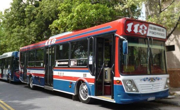 Colectivos: pese al conflicto, las empresas descartan un aumento de tarifas en septiembre