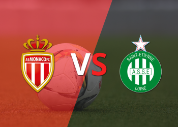 Comienza el juego entre Mónaco y Saint Etienne en el estadio Stade Louis II