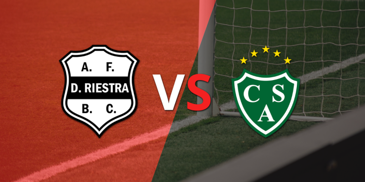 Dep. Riestra lo dio vuelta ante Sarmiento y venció por 2 a 1