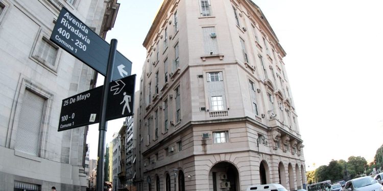 Diputados rechazó el DNU de los 100 mil millones de pesos para la SIDE