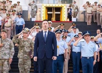 El Gobierno modificó una normativa y las Fuerzas Armadas percibirán aumentos en ”tiempo y forma”