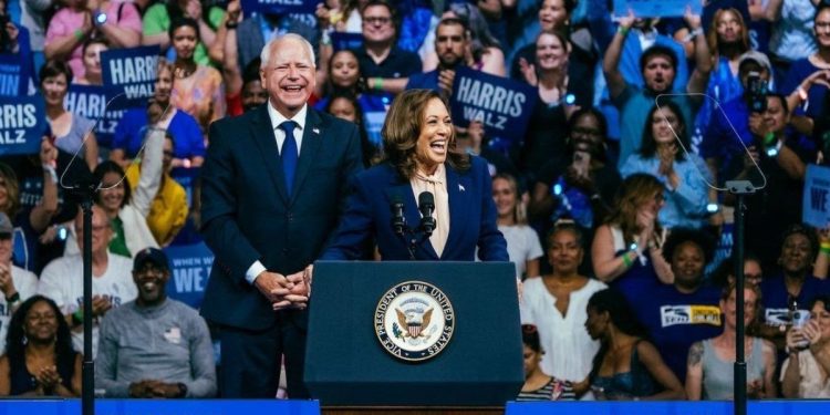 Kamala Harris abrió la Convención Nacional Demócrata que la oficializará como candidata