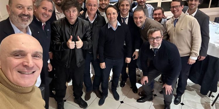 Los capitanes del déficit social, productivo y educativo