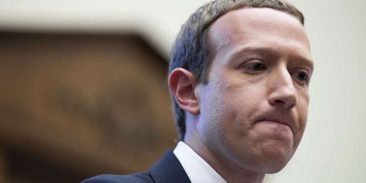Mark Zuckerberg lamentó que el gobierno de Biden haya censurado contenido durante la pandemia