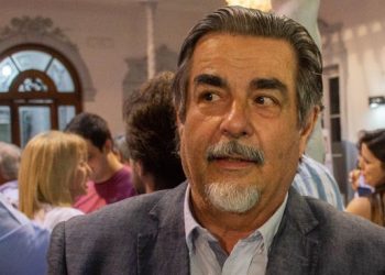 Polémico: Gustavo Zubía propuso detener a personas por “portación de cara” y habló de “selección natural”