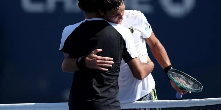 US Open: Tomás Etcheverry se quedó con el duelo entre argentinos y Francisco Comesaña volvió a dar el batacazo