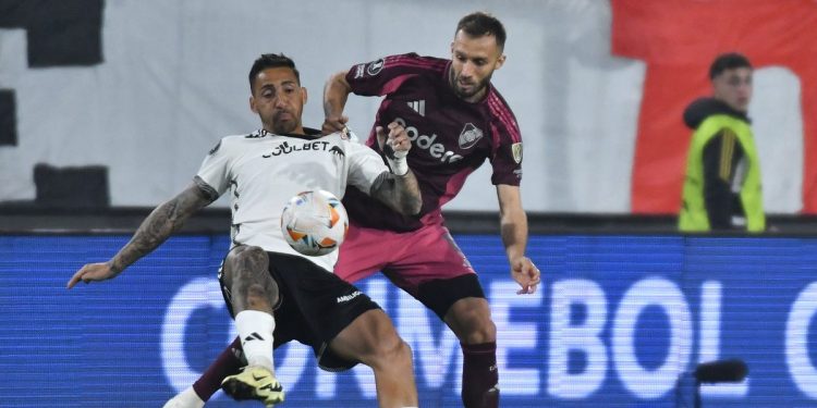 Copa Libertadores: River tuvo ventaja, sufrió en el final y se llevó un punto que deja la serie abierta