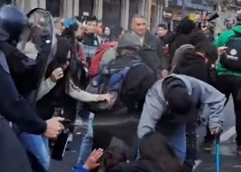 Denuncian a Patricia Bullrich por el gas pimienta arrojado a una nena de 10 años