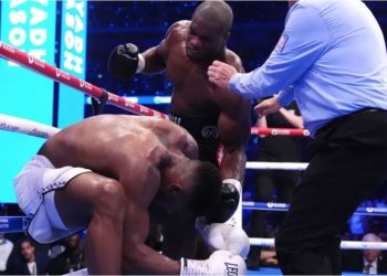 El brutal KO con el que Dubois derrotó a Joshua por el título FIB del peso pesado