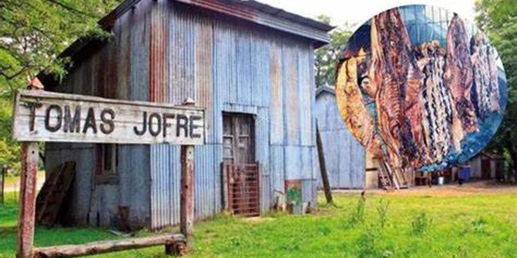 El colorido pueblo bonaerense que está a dos horas de CABA y tiene las mejores parrilladas para disfrutar en una escapada con amigos