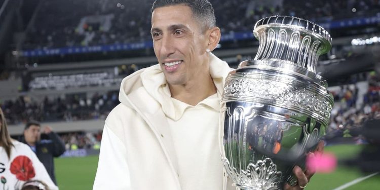 El emotivo homenaje de la Selección a Di María: sus palabras, el gesto de sus compañeros y el video de Messi