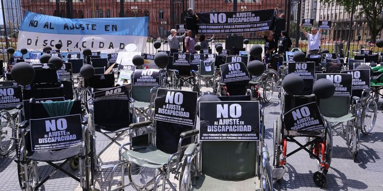 El Gobierno limita el acceso a pensiones por invalidez: advierten que “es totalmente regresivo”