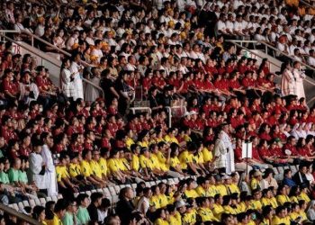 El papa Francisco llega a Papúa Nueva Guinea, segunda etapa de su gira por Asia y el Pacífico