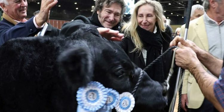 El presidente Milei agasajará con un asado a los “87 héroes” que apoyaron el veto a la ley de movilidad jubilatoria