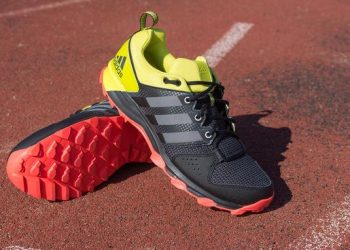 Ganó una medalla de oro en los Juegos Olímpicos corriendo descalzo: tenía pies muy grandes