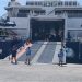 Grecia: accidente en un ferry dejó a los pasajeros colgando tras desprenderse una rampa