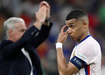 Kylian Mbappé sigue en guerra con el PSG por una deuda millonaria