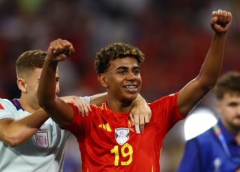 La confesión “mística” de Lamine Yamal: “Creo que Lionel Messi me traspasó sus poderes”