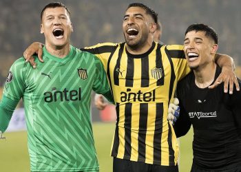 Peñarol resistió la prepotencia de Flamengo y vuelve a semifinales de la Libertadores