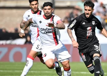Riestra y Newell’s abrieron la fecha con un final vibrante