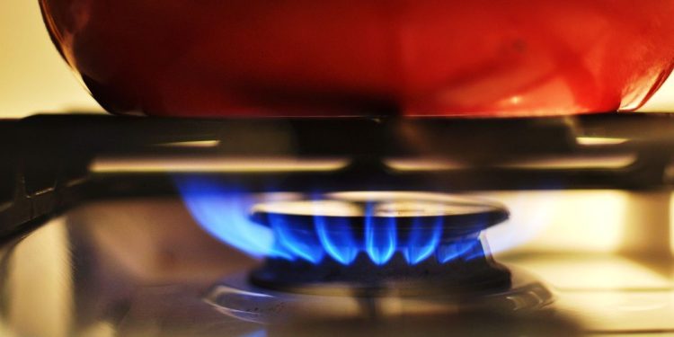 Tarifas de gas: reducen 10% el precio PIST y se esperan bajas de 20% promedio en las facturas