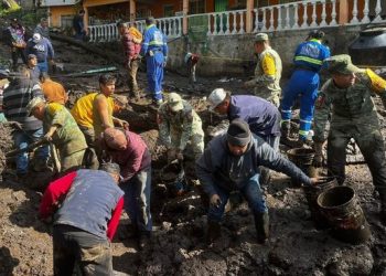 Trágico alud en México: murió un bebé y hay 12 personas atrapadas bajo los escombros