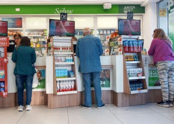 Tras la quita de descuentos del PAMI, los jubilados ya están dejando de llevarse medicamentos por no poder pagarlos