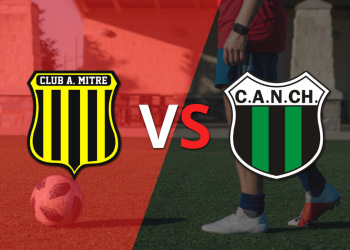 Ya rueda el balón entre Mitre (SE) y Nueva Chicago en el estadio Ciudad de La Banda