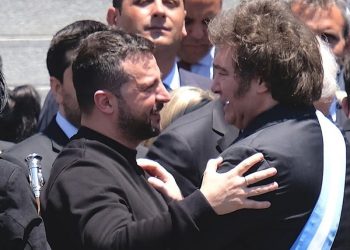 Milei nunca fue un out sider, es el protagonista del bodrio que busca despedazar la Argentina