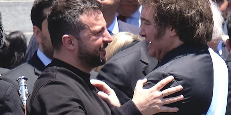 Milei nunca fue un out sider, es el protagonista del bodrio que busca despedazar la Argentina