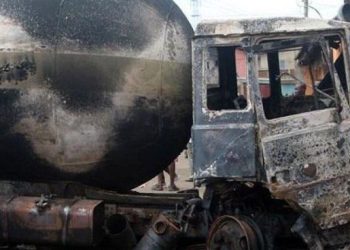 Al menos 100 muertos por la explosión de un camión cisterna con combustible en Nigeria