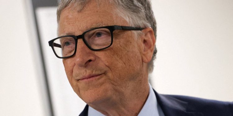 Bill Gates revela sus tres alarmantes preocupaciones sobre la inteligencia artificial