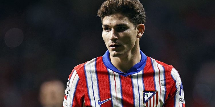 Champions League: gol de Julián Álvarez y derrota del Atlético de Madrid