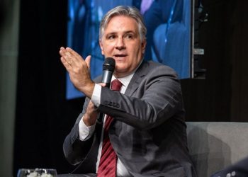 Conflicto universitario: Martín Llaryora le pidió a Javier Milei que llame a una “mesa de diálogo urgente”