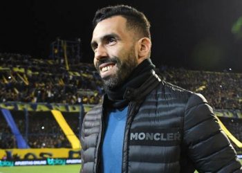 Dos ídolos de Boca, contra Riquelme: qué dijeron Tevez y Schiavi