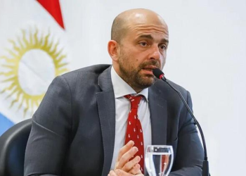 El gobierno de Javier Milei, duro con los sindicalistas por el paro de transporte: “Jinetes del atraso, pilotos de un tren fantasma”