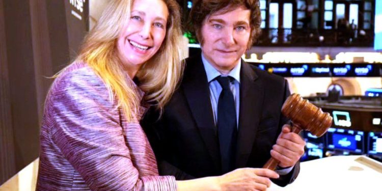 El Gobierno eliminó los privilegios heredados en la designación de cargos públicos