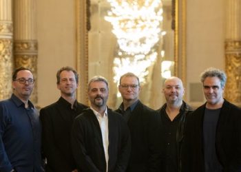 Escalandrum presenta su concierto Piazzolla ´74 en el Teatro Colón