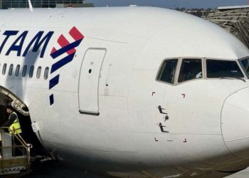 Federico Sturzenegger aseguró que Latam volvería a volar en Argentina