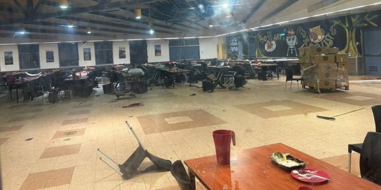 Hezbollah atacó con drones una base de Israel en Haifa: hay cuatro muertos y 60 heridos