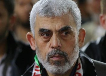 Israel publicó un video que muestra los últimos momentos con vida de Yahya Sinwar, el líder de Hamas asesinado en Gaza