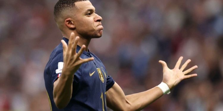 Kylian Mbappé se guarda sus explicaciones por el caso de violación para la Justicia “si es necesario”