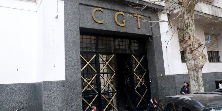 La CGT cargó contra el Gobierno por los mensajes de Mi Argentina: “No hay lugar para el autoritarismo”