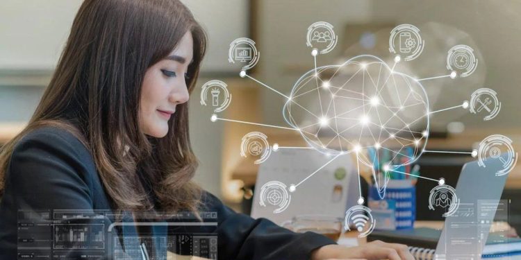 La IA recomendó tres carreras universitarias de tecnología que proyectan salida laboral en dólares